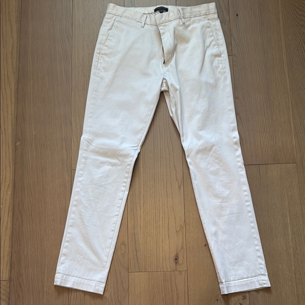 Banana Republic Cream/Tan Fulton Chinos